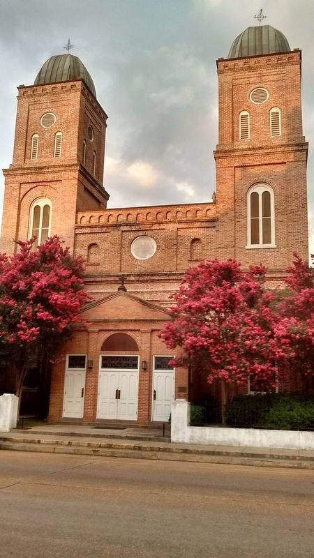 Church of the Immaculate Conception image. Click for full size.