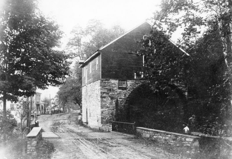Grist Mill no longer standing image. Click for full size.