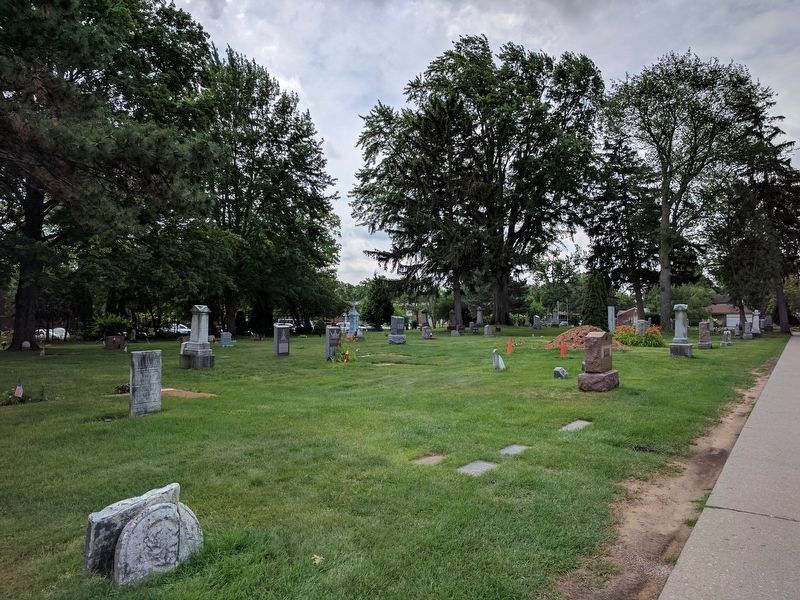 Saint Clement Cemetery image. Click for full size.