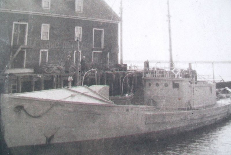 Photo of <i>Apohaqui</i> at Yarmouth Harbor on Rum Running Marker image. Click for full size.