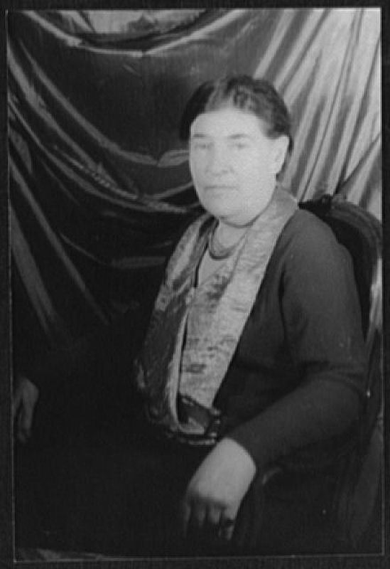 <i>Portrait of Willa Cather</i> image. Click for full size.