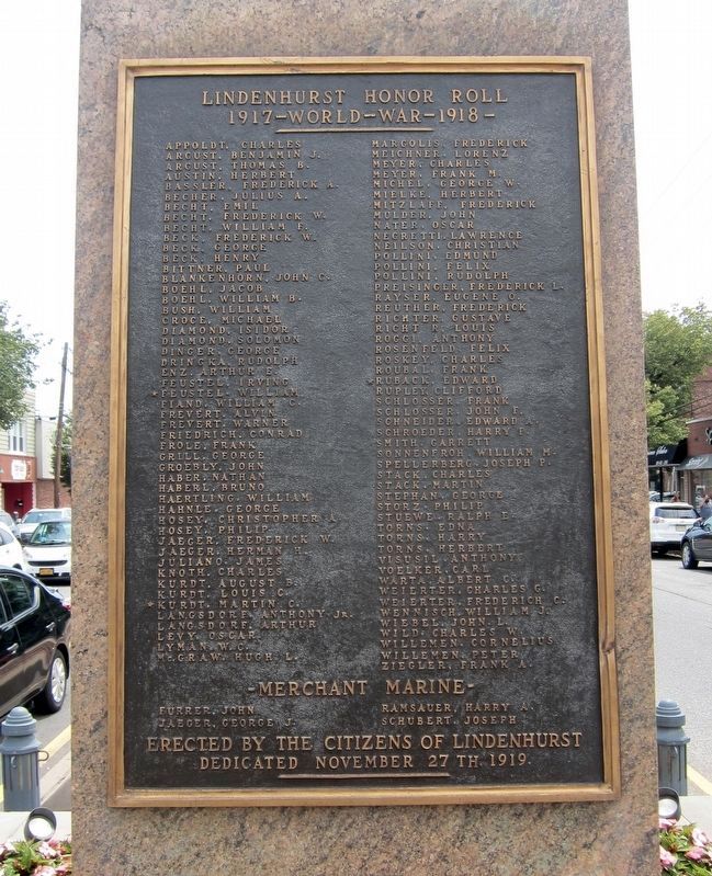 Lindenhurst World War I Memorial Marker image. Click for full size.