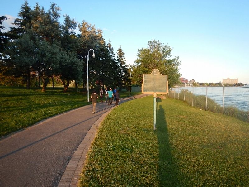 Wideview of The North West Company Post Marker image. Click for full size.
