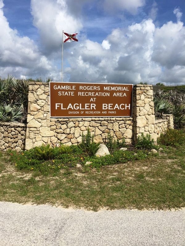 Gamble Rogers Park Entrance image. Click for full size.
