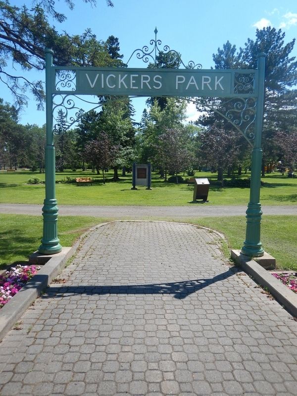 Wideview of Fort William Marker. Click for full size. Wideview of Fort William Marker image. Click for full size.