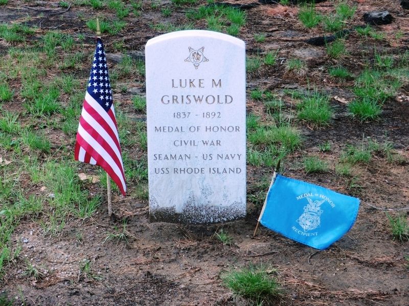 Luke Griswold-Civil War Congressional Medal of Honor Recipient grave marker image. Click for full size.