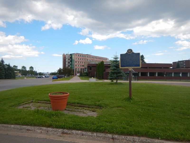 Wideview of Lakehead University Marker. Click for full size. Wideview of Lakehead University Marker image. Click for full size.