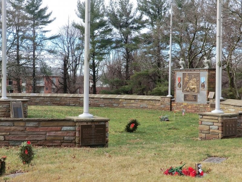 World War II and Korean War Memorial Marker image. Click for full size.