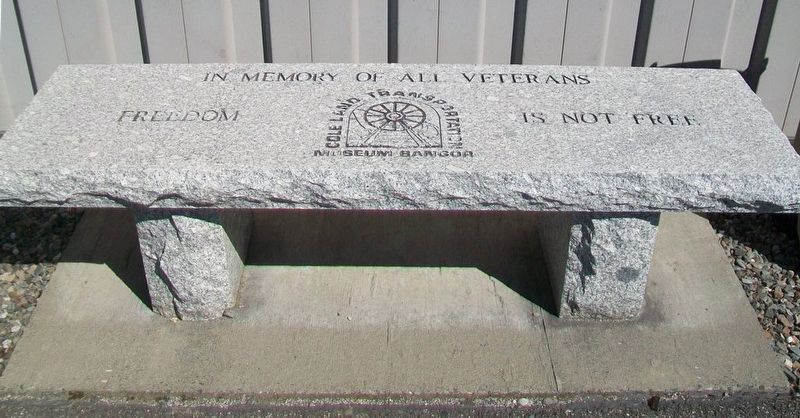 Veterans Memorial Bench image. Click for full size.