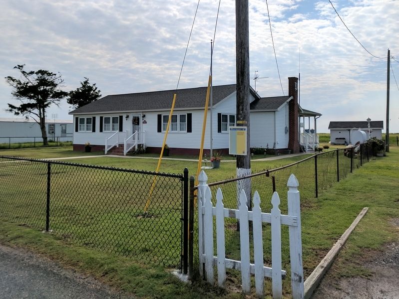 Doctor's Bungalow Marker. Click for full size. Doctor's Bungalow Marker image. Click for full size.