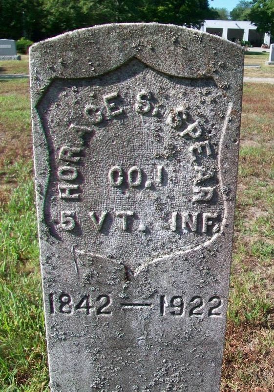 Civil War Headstone near the Memorial image. Click for full size.