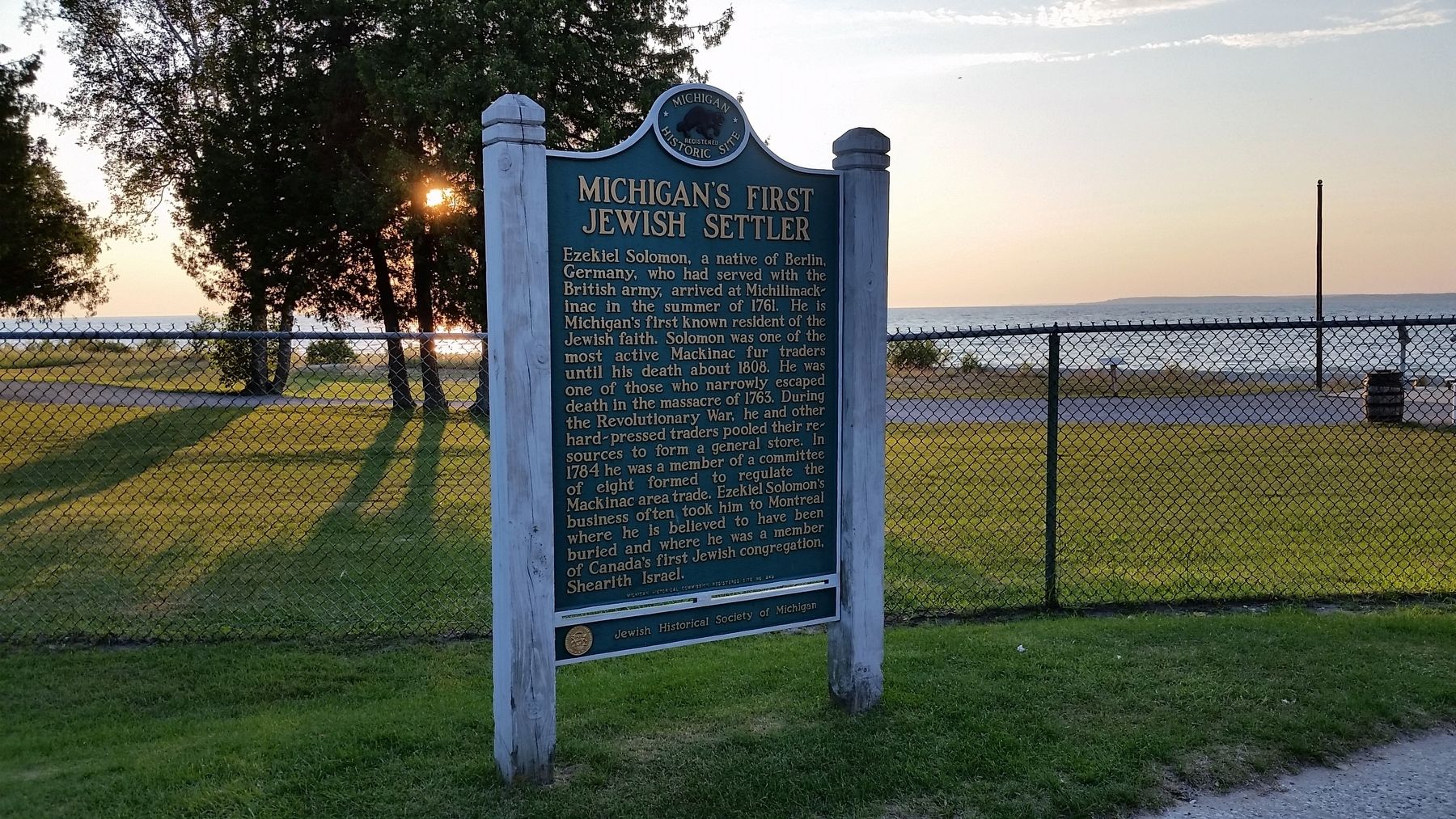 Michigan's First Jewish Settler Marker (<b><i>wide view</b></i>) image. Click for full size.