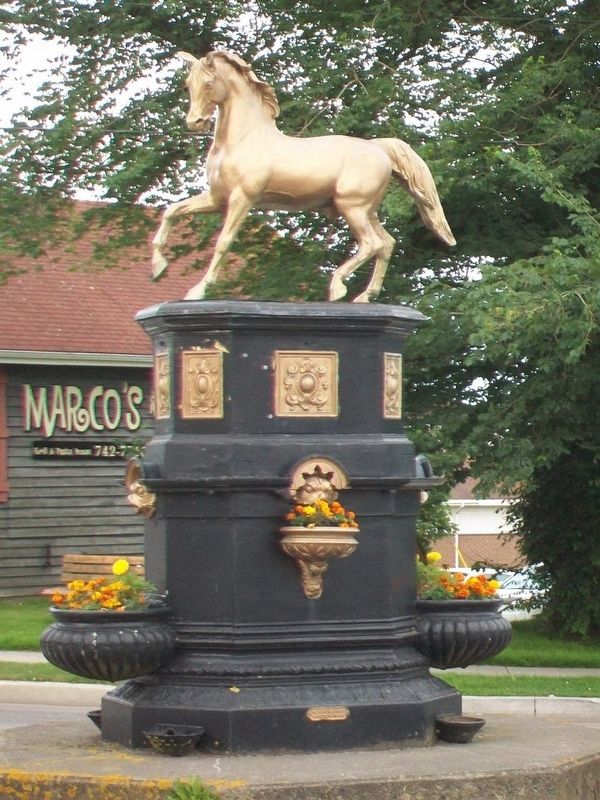 Golden Horse Fountain image. Click for full size.