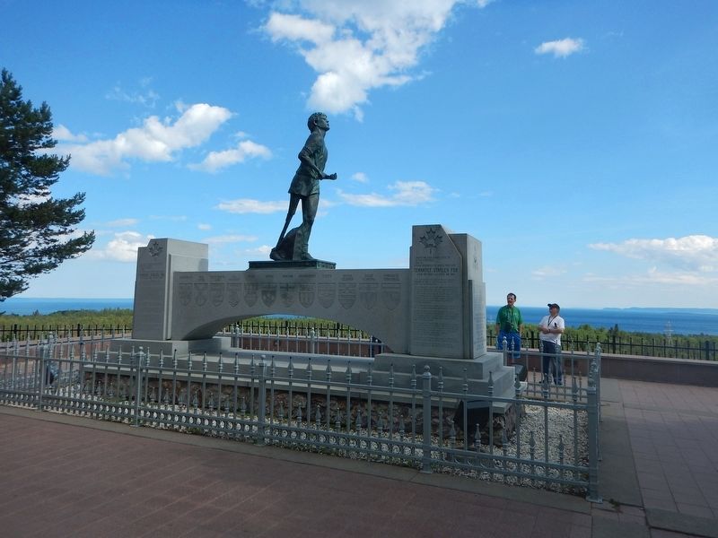 Terry Fox statue image. Click for full size.