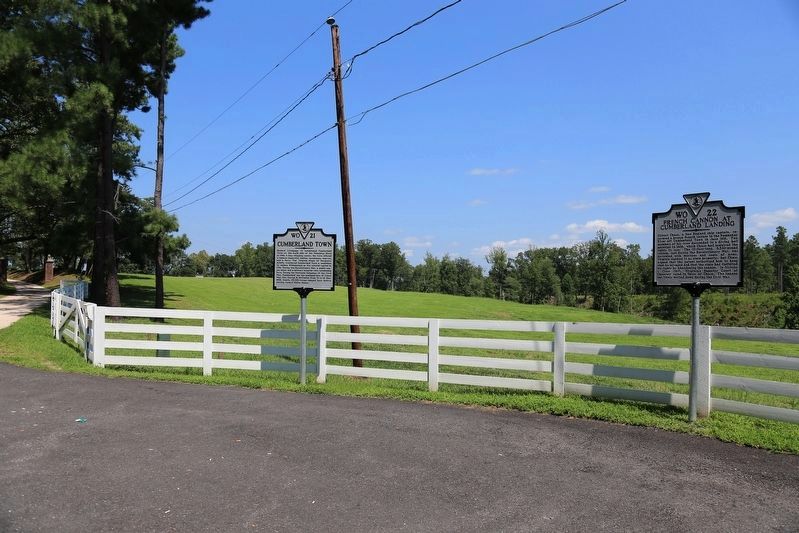 Cumberland Town and French Cannon at Cumberland Landing Markers image. Click for full size.