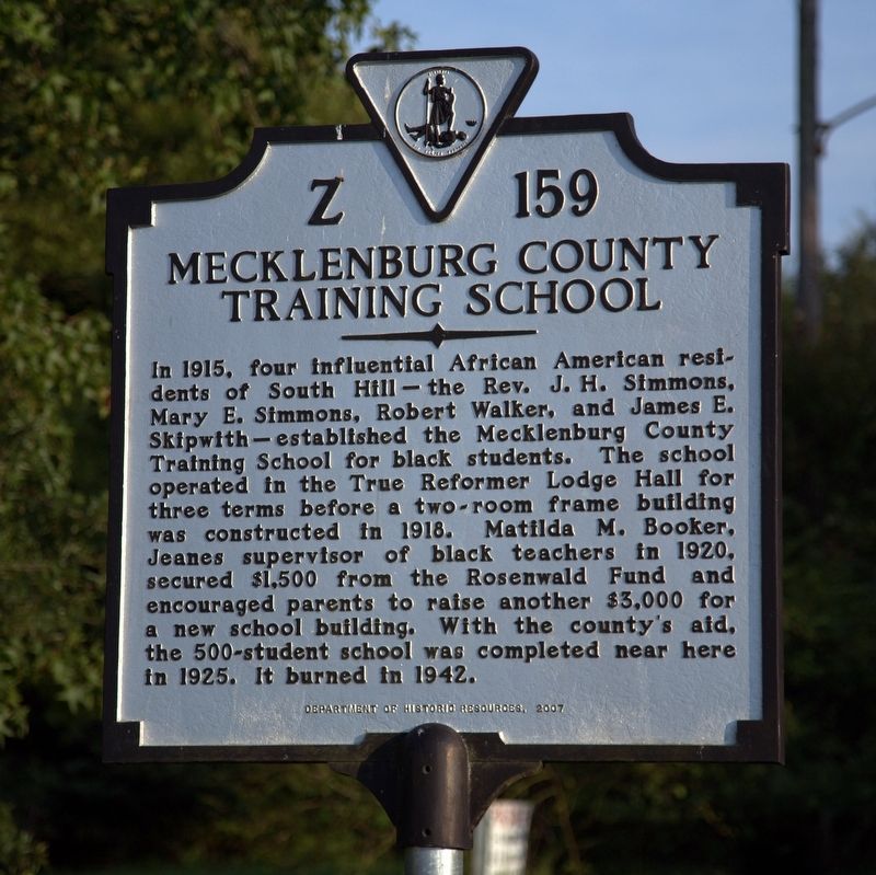 Mecklenburg County Training School Marker image. Click for full size.