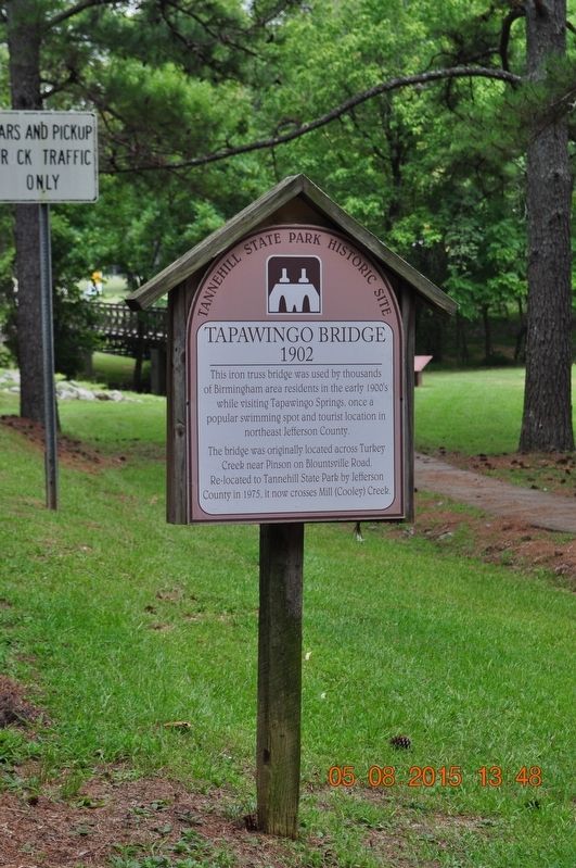 Tapawingo Bridge Marker. Click for full size. Tapawingo Bridge Marker image. Click for full size.