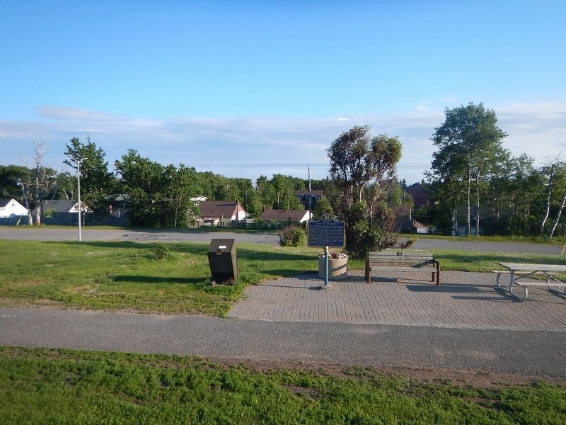 Wideview of Glacial Terraces Marker. Click for full size. Wideview of Glacial Terraces Marker image. Click for full size.