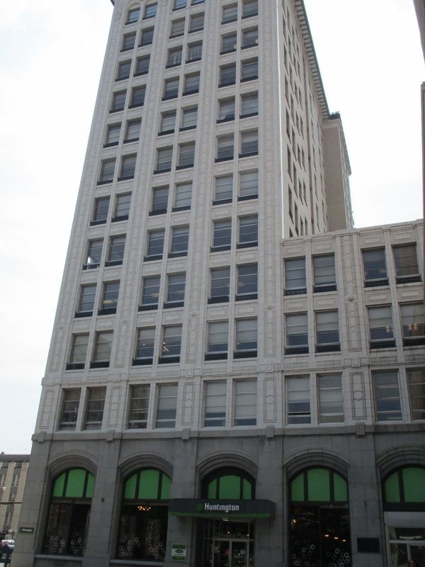 Mahoning National Bank Building image. Click for full size.