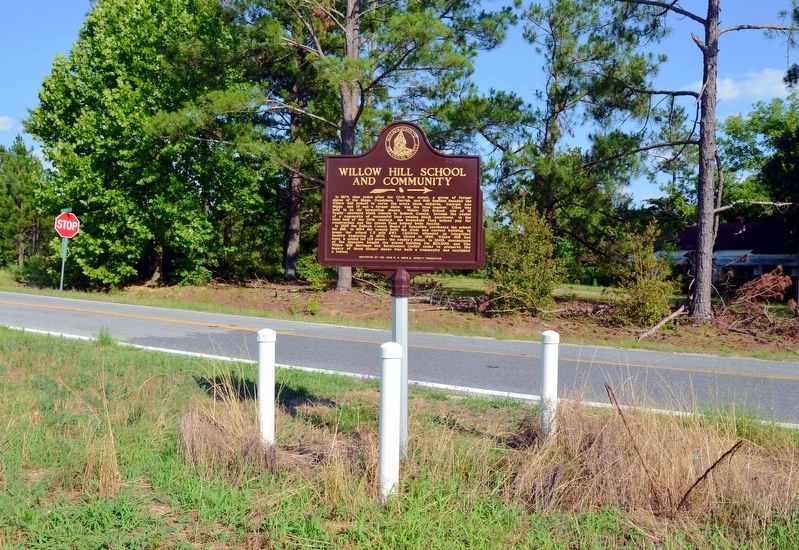 Willow Hill School and Community Marker image. Click for full size.