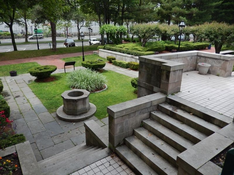 Roger Williams Spring (<b><i>marker in the background</b></i>) image. Click for full size.
