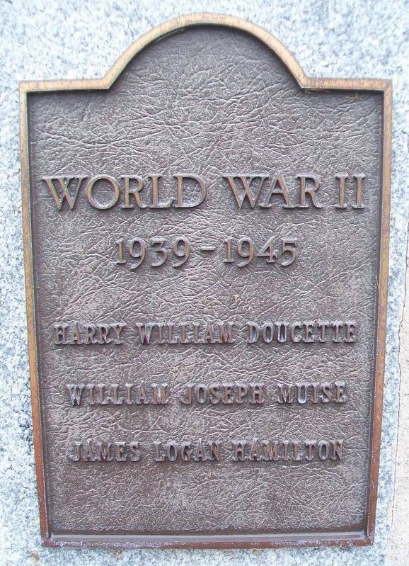 War Memorial WWII Honored Dead image. Click for full size.