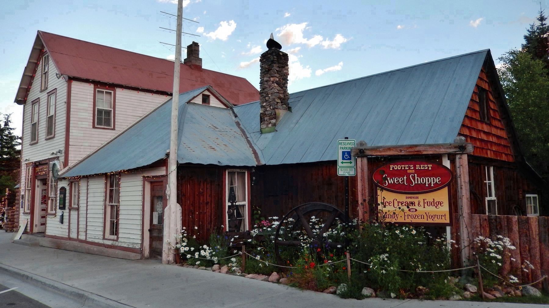 Foote's Rest (<b><i>corner view from East Main Street & Fifth Avenue</b></i>). Click for full size. Foote's Rest (<b><i>corner view from East Main Street & Fifth Avenue</b></i>) image. Click for full size.