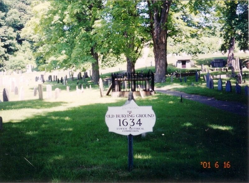 Sign at the entrance to the cemetery image. Click for full size.