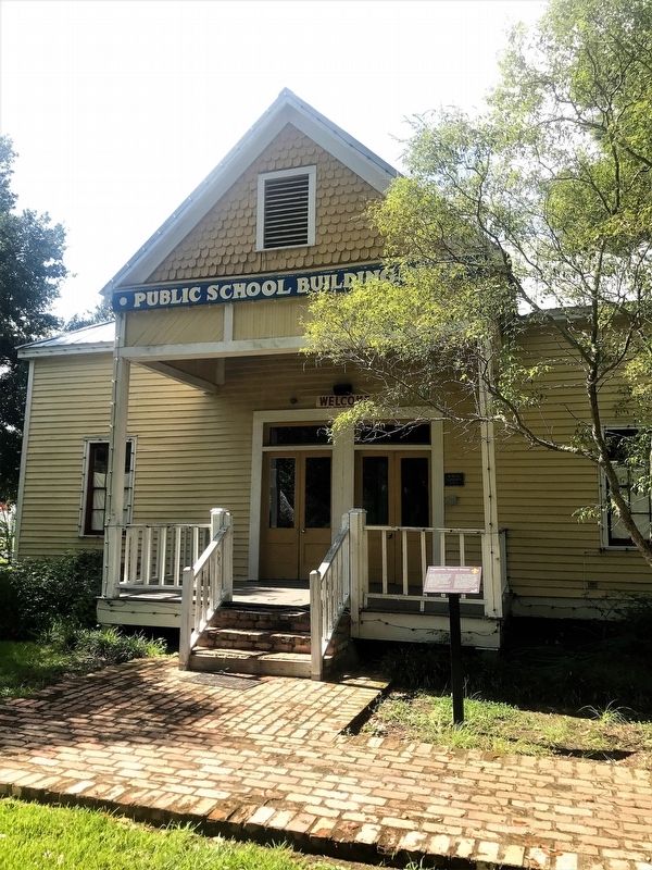 Whiteville School House and Marker. Click for full size. Whiteville School House and Marker image. Click for full size.