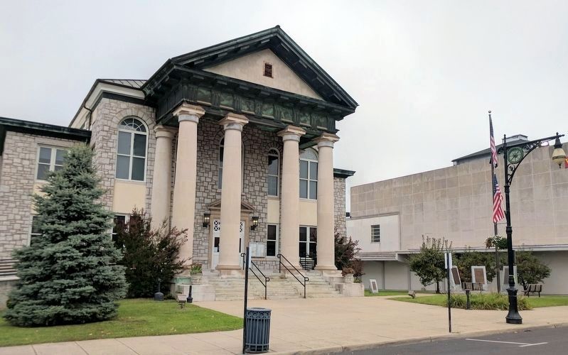 Alleghany Courthouse. Click for full size. Alleghany Courthouse image. Click for full size.