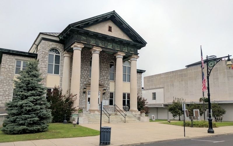 Alleghany Courthouse image. Click for full size.