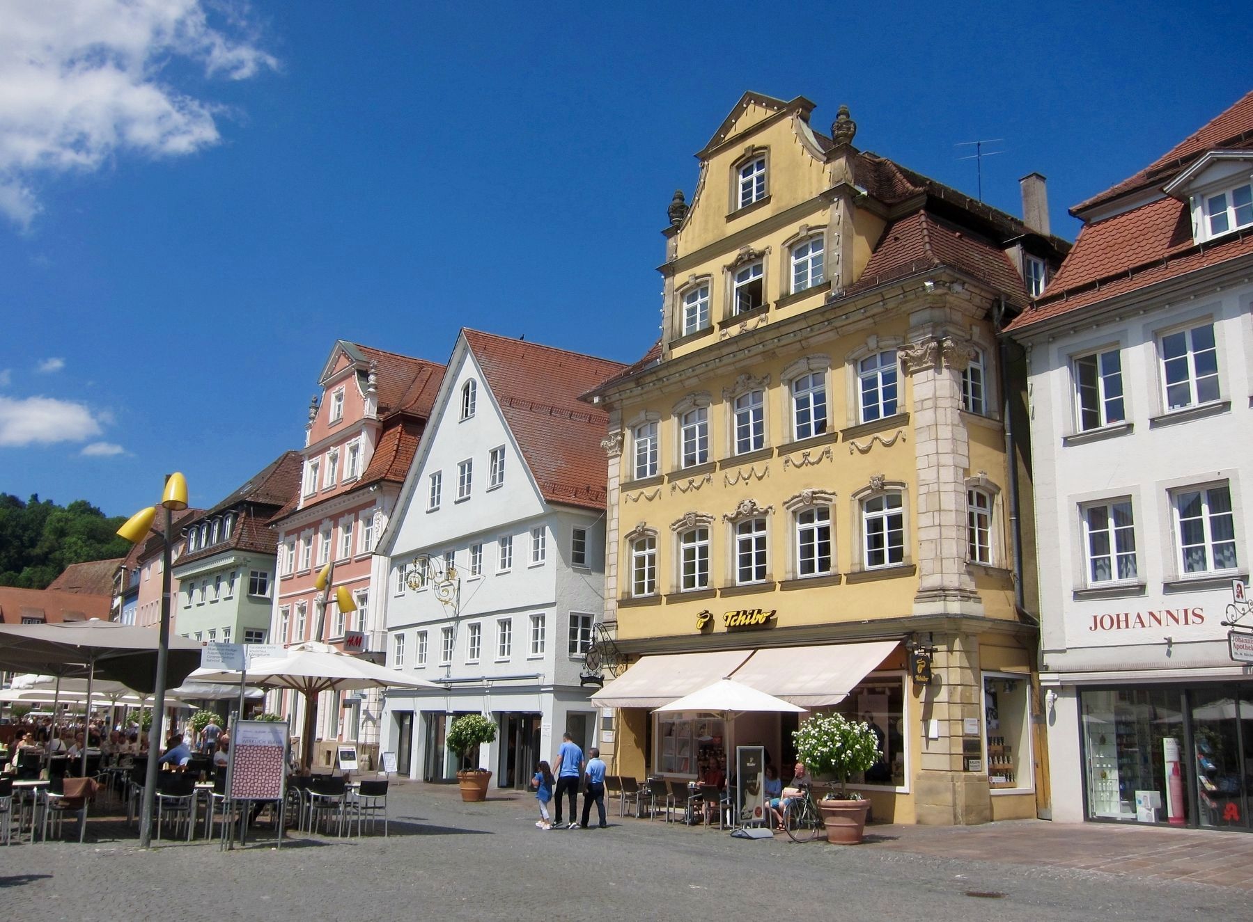 Marktplatz Nr. 16 and Marker. Click for full size. Marktplatz Nr. 16 and Marker image. Click for full size.