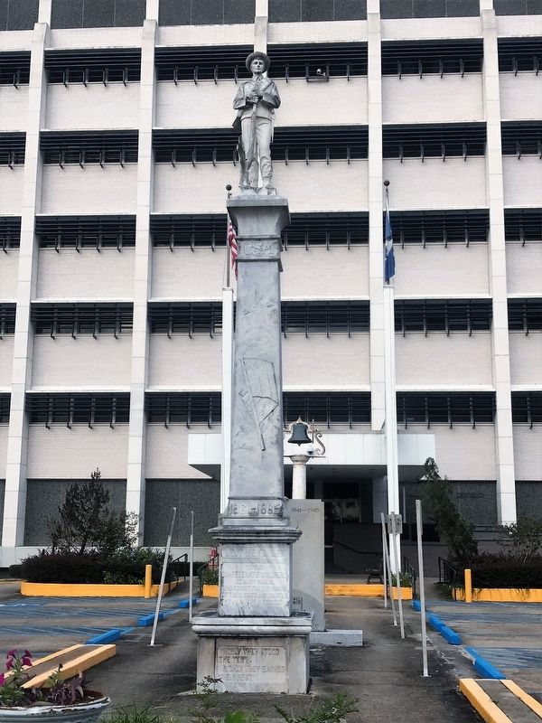 St. Mary Parish Confederate Soldiers Monument Marker image. Click for full size.