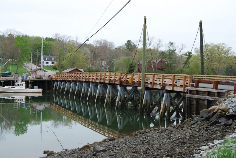 Sewall's Bridge crossing York River image. Click for full size.