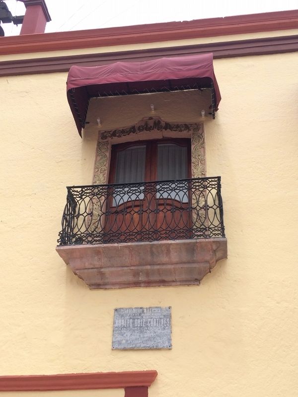 An exterior balcony of the House of Mota image. Click for full size.