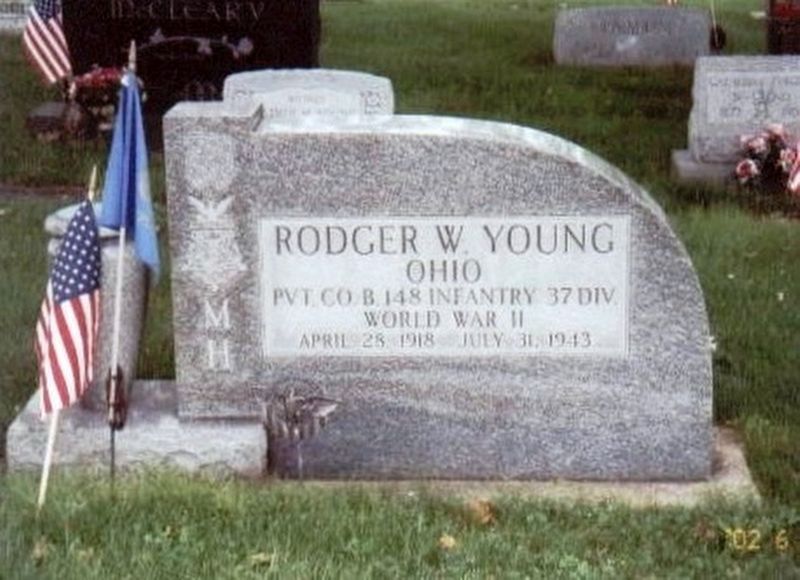 Roger W Young-World War II Congressional Medal of Honor Recipient image. Click for full size.