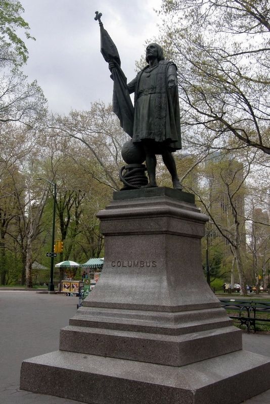The Columbus Statue image. Click for full size.