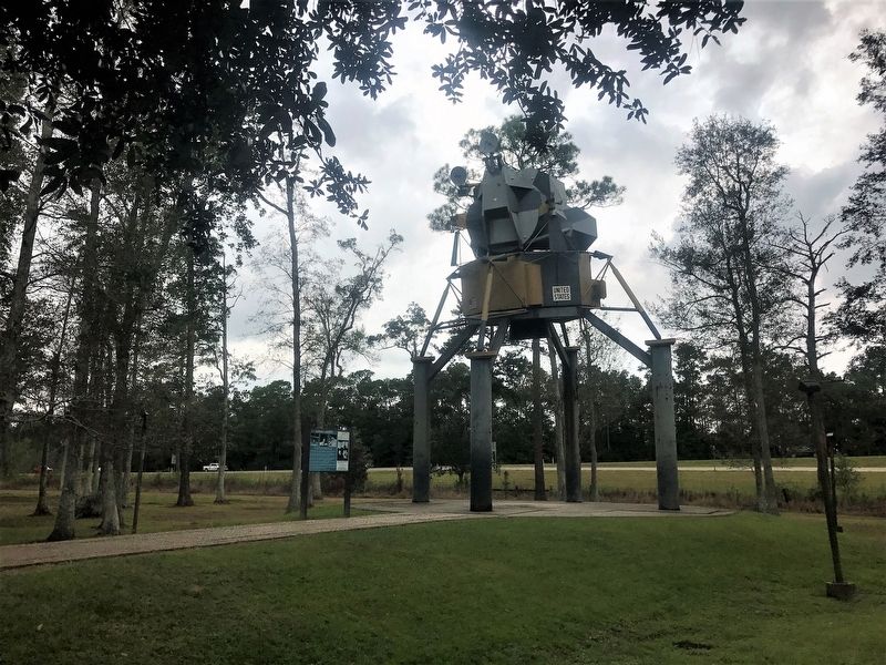 Lunar Lander and Marker image. Click for full size.