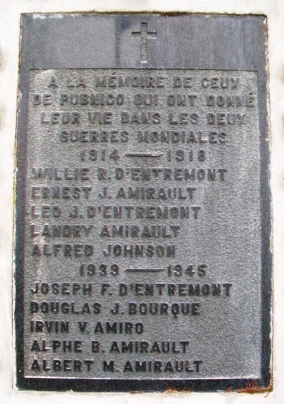 Mémorial des guerres mondiales / World Wars Memorial Marker. Click for full size. Mémorial des guerres mondiales / World Wars Memorial Marker image. Click for full size.