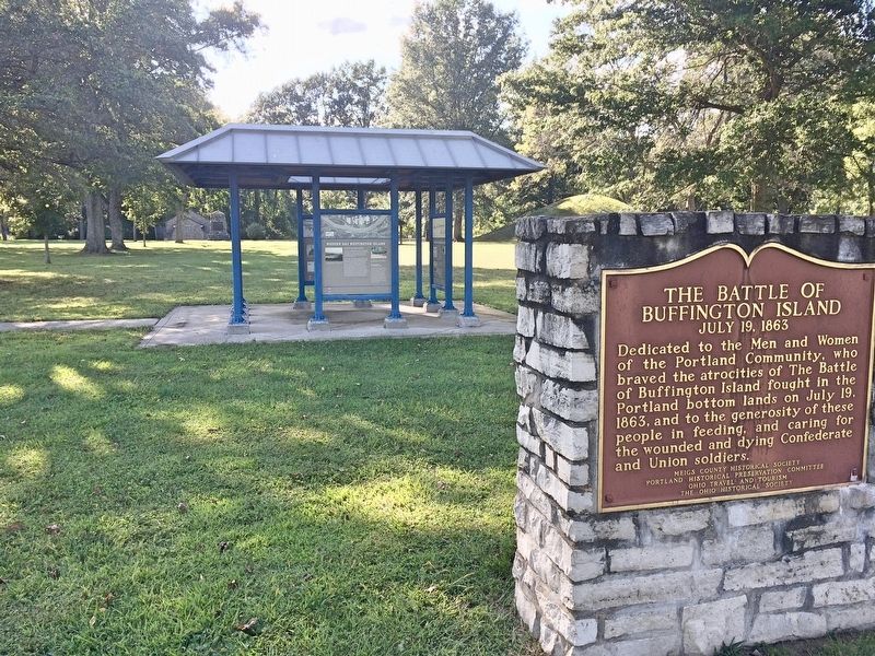 Modern Day Buffington Island Marker amongst other markers. image. Click for full size.