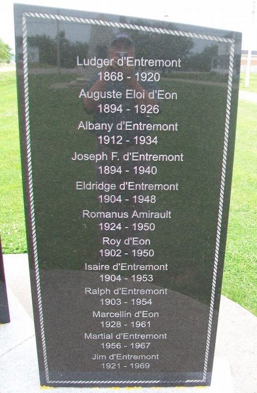 Perdu aux eaux / Lost to the Waters Marker. Click for full size. Perdu aux eaux / Lost to the Waters Marker image. Click for full size.