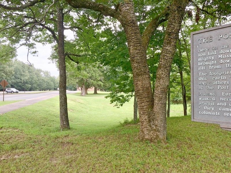 View from marker towards National Park Service Visitors Center. image. Click for full size.