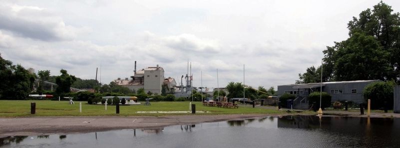 The abandoned U.S.S. Ling Museum site. Click for full size. The abandoned U.S.S. Ling Museum site image. Click for full size.