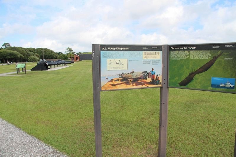 The <i>Hunley</i> Recovery Project Marker image. Click for full size.
