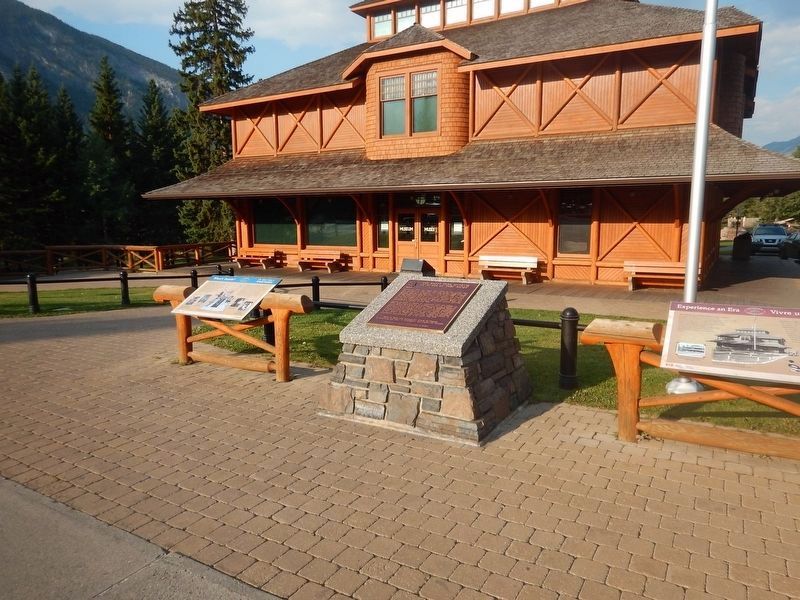 Wideview of Banff Park Museum Marker image. Click for full size.