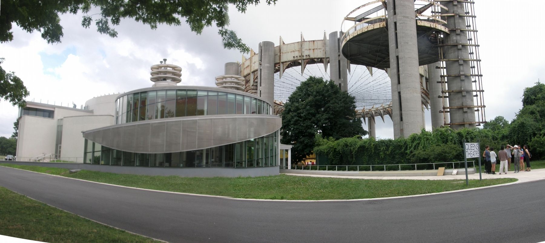 The three sections - Theaterama, the towers, and the Tent of Tommorow image. Click for full size.