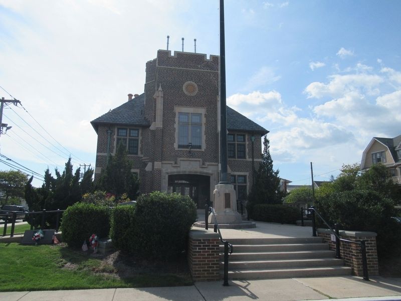 Ventnor City World War I Monument Marker and Ventnor City Hall image. Click for full size.