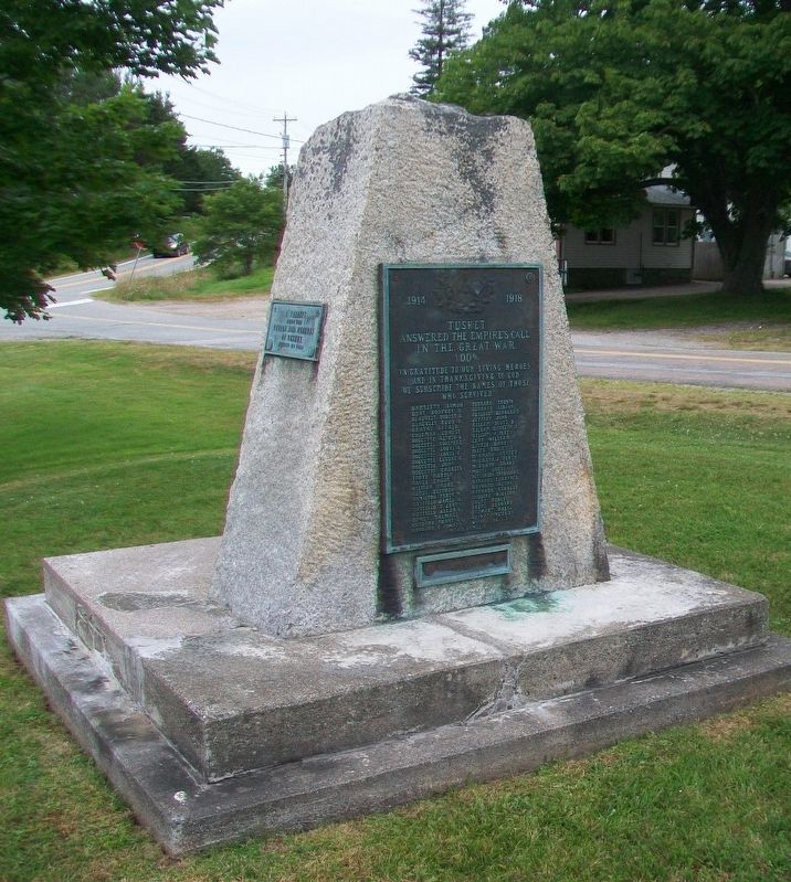 World Wars Memorial. Click for full size. World Wars Memorial image. Click for full size.