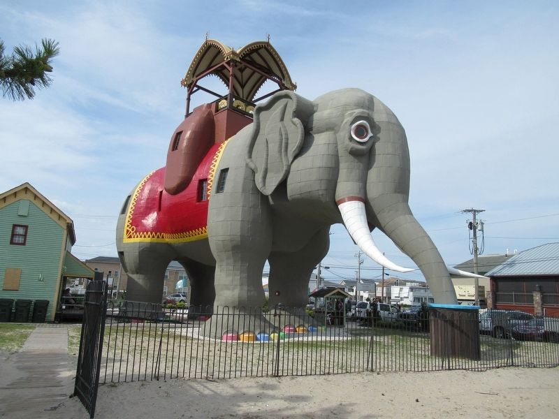 Lucy the Elephant. Click for full size. Lucy the Elephant image. Click for full size.