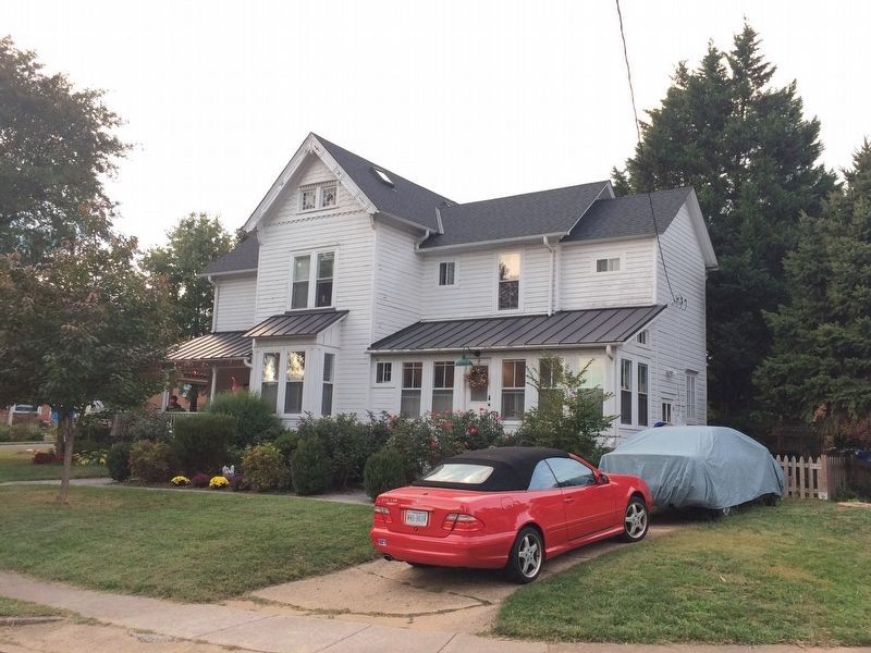Crossman House. Click for full size. Crossman House image. Click for full size.